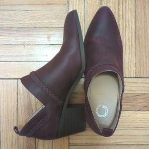 Journee Sophie Booties (Purple)